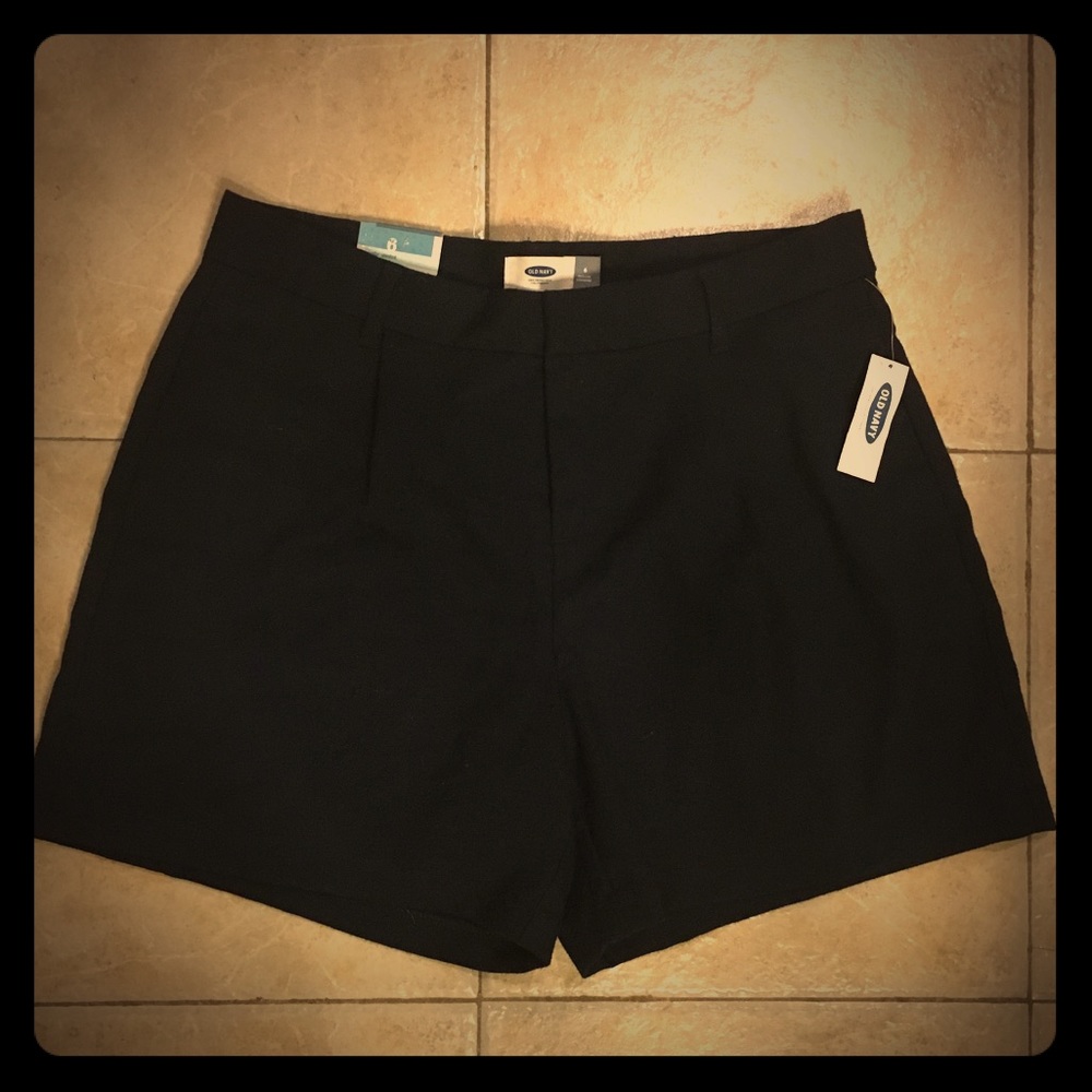 NWT dressy Old Navy Shorts